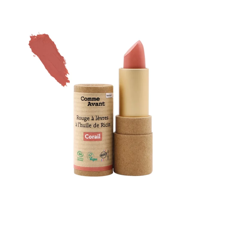 Rouge à lèvres Comme Avant corail, tube carton et swatch couleur